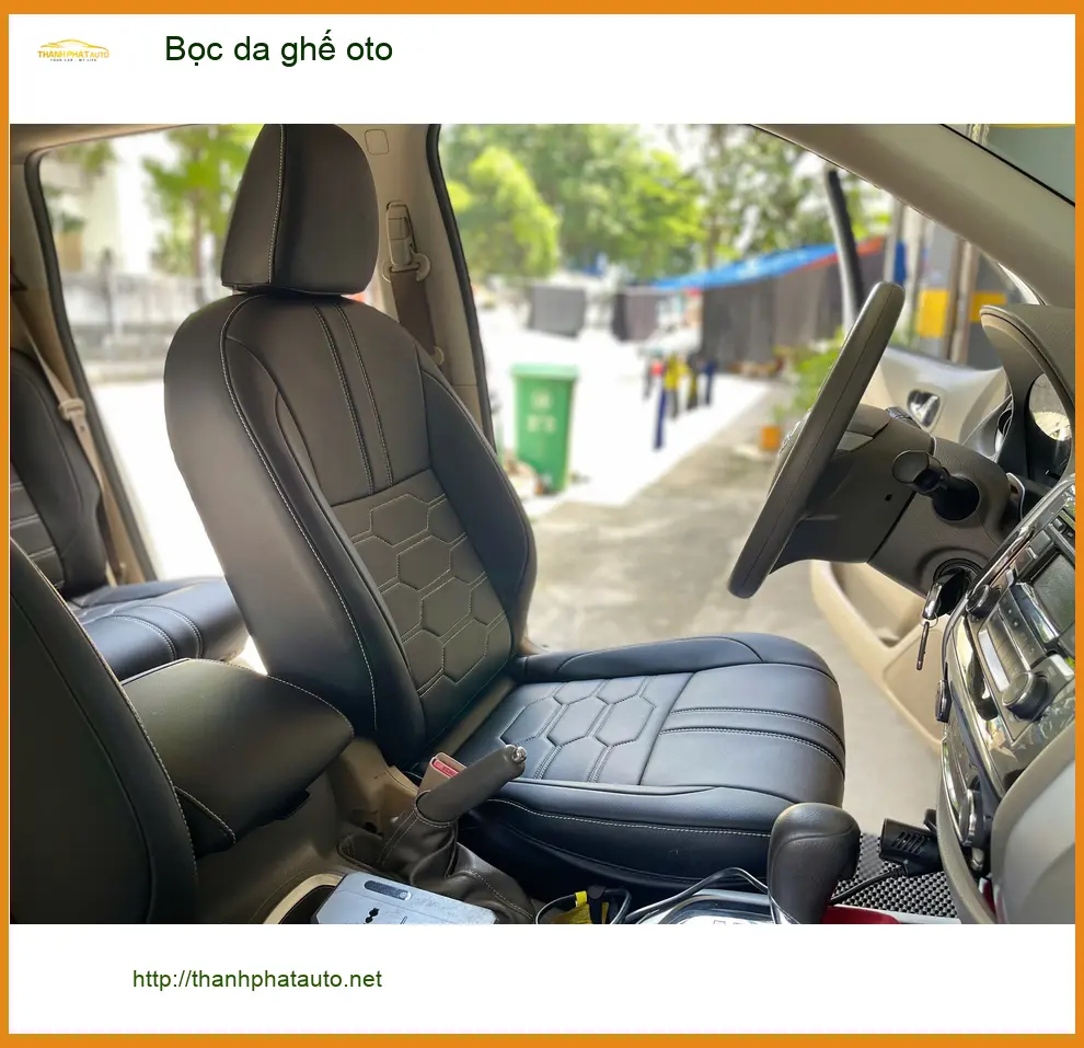 Anh Quang bọc da ghế oto Hyundai Elantra để nội thất sang trọng hơn tại Quận 10 ảnh thực tế 5