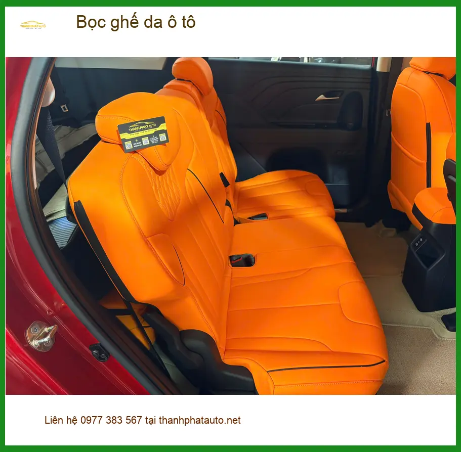 Anh Khải bọc ghế da ô tô Hyundai Santa Fe tại Quận 7 cho nội thất sang trọng