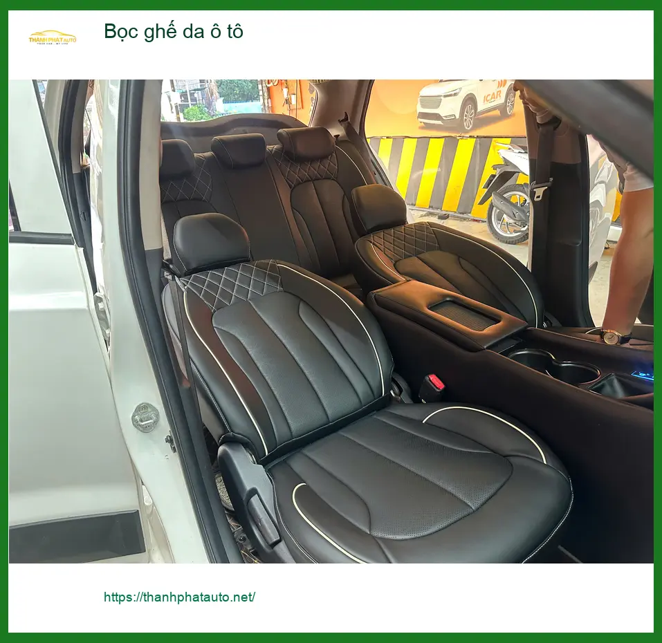 Anh Đạt bọc ghế da ô tô Hyundai Accent tại Quận Phú Nhuận ảnh thực tế 5