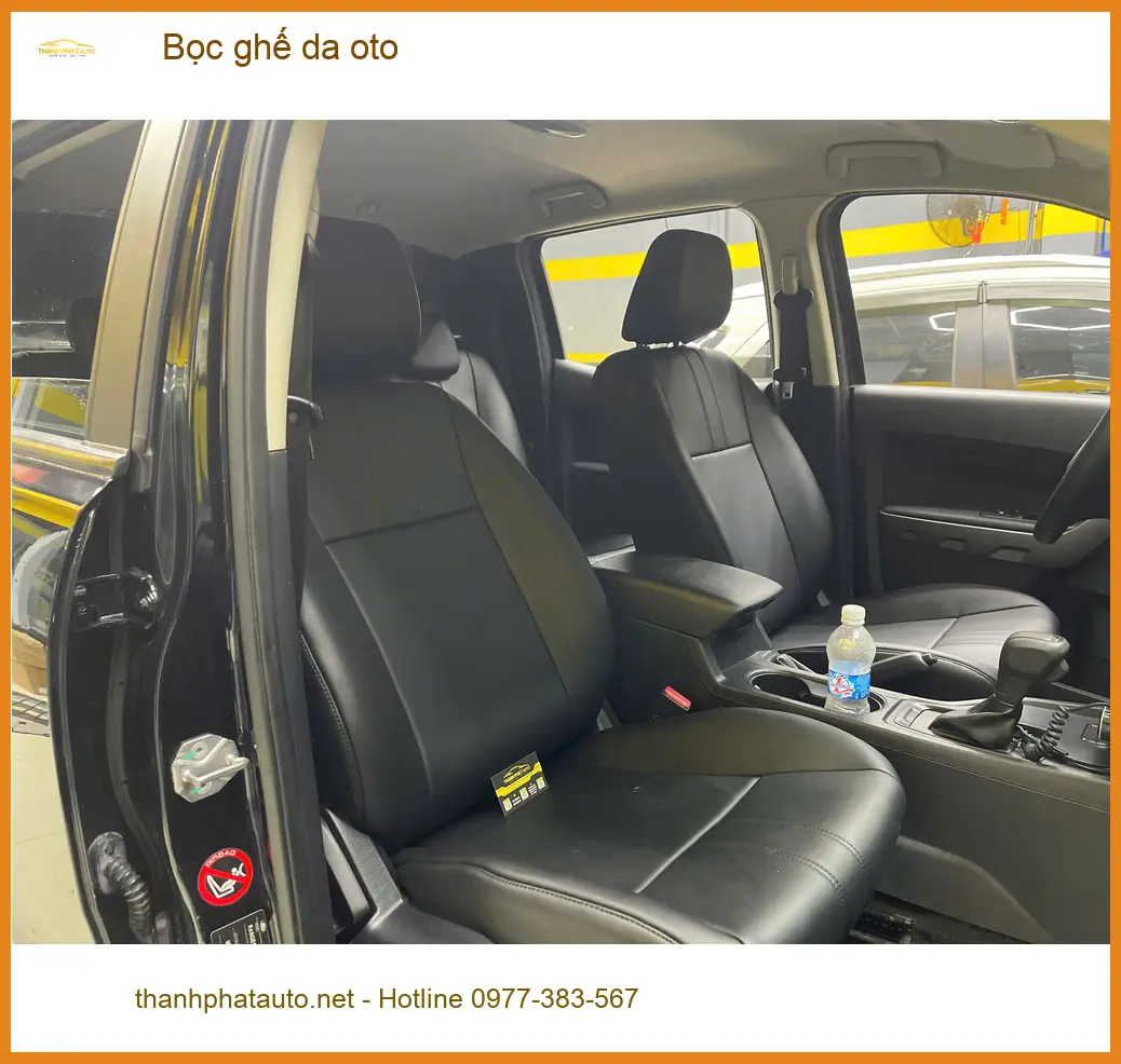 Chị Thảo bọc ghế da ô tô cho Toyota Vios tại Quận 11 vì ghế cũ đã xuống cấp