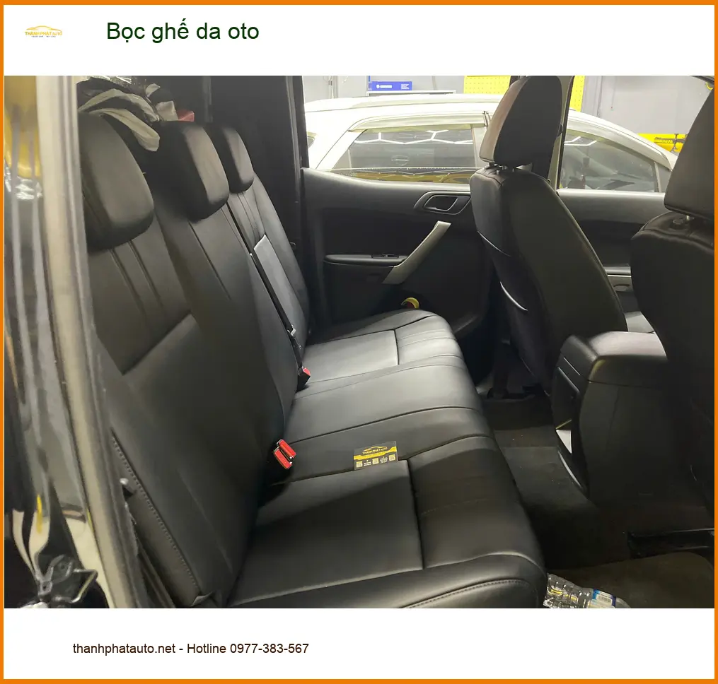 Chị Thảo bọc ghế da ô tô cho Toyota Vios tại Quận 11 vì ghế cũ đã xuống cấp ảnh thực tế 4