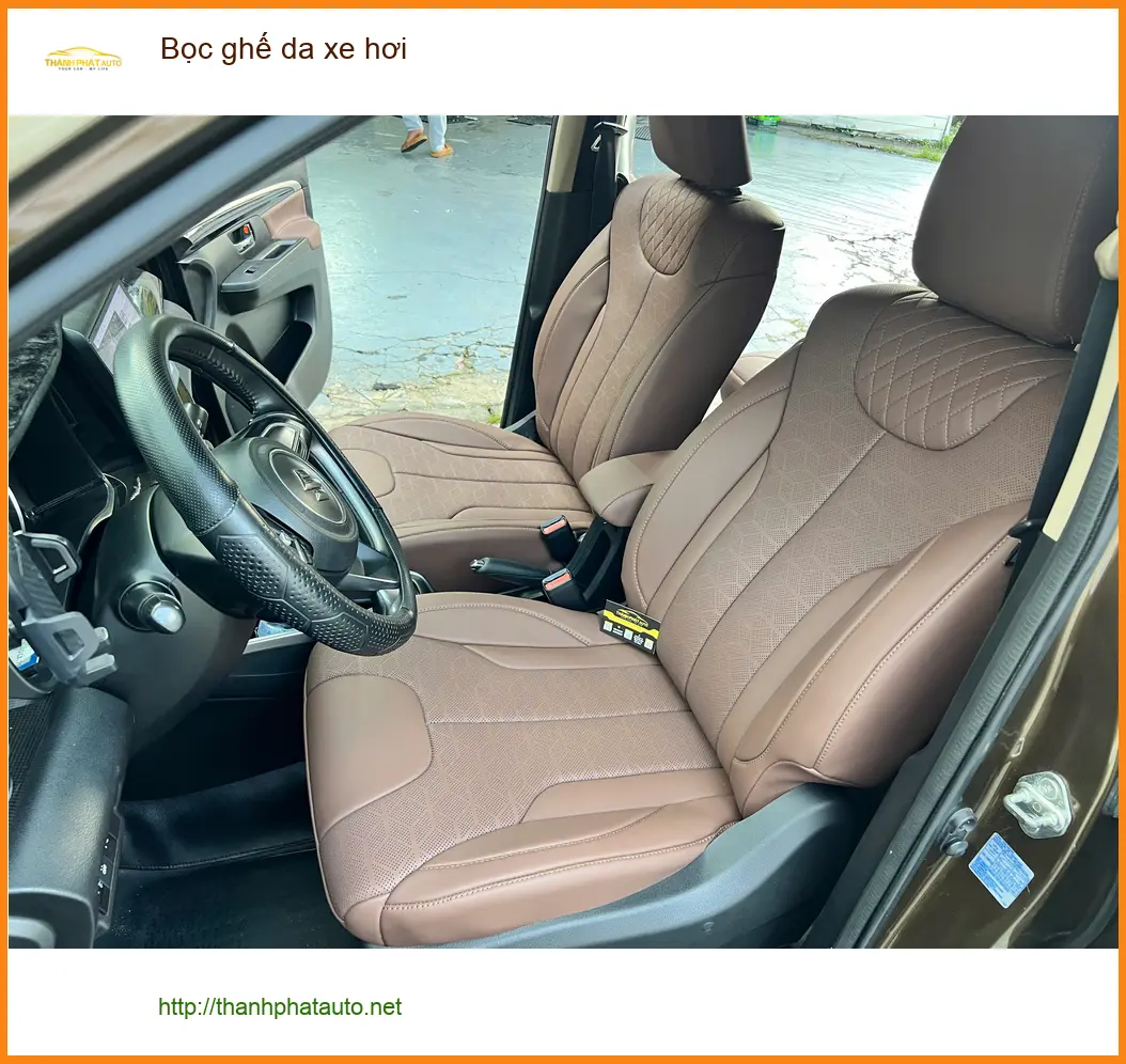 Anh Quang bọc ghế da xe hơi Hyundai Elantra tại Quận 2 để nội thất sạch đẹp hơn ảnh thực tế 3