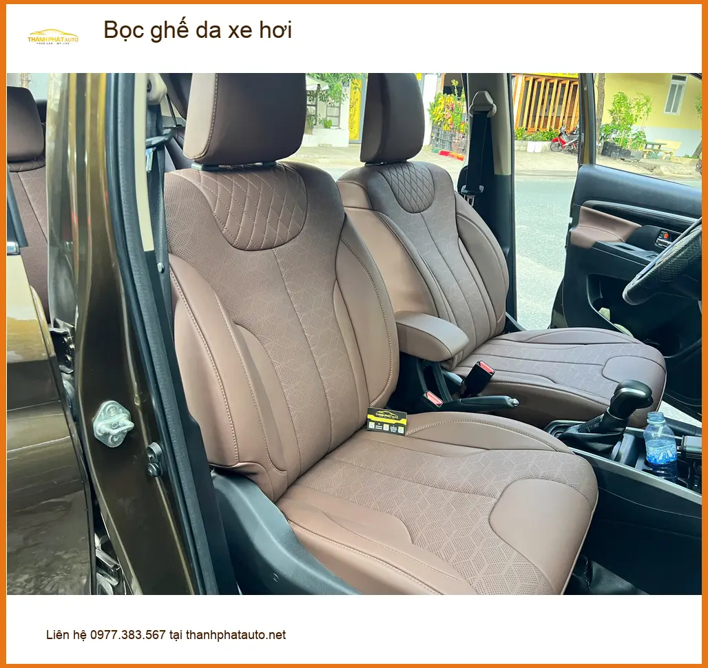 Anh Tiến bọc ghế da xe hơi Toyota Corolla Cross tại Quận 9 để nâng tầm nội thất ảnh thực tế 3