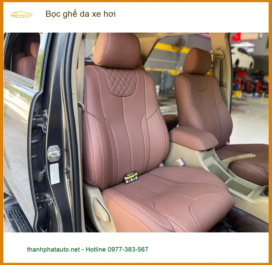 Chị Thảo bọc ghế da cho Hyundai Accent tại Quận 8 để nội thất xe luôn mới mẻ ảnh thực tế 4