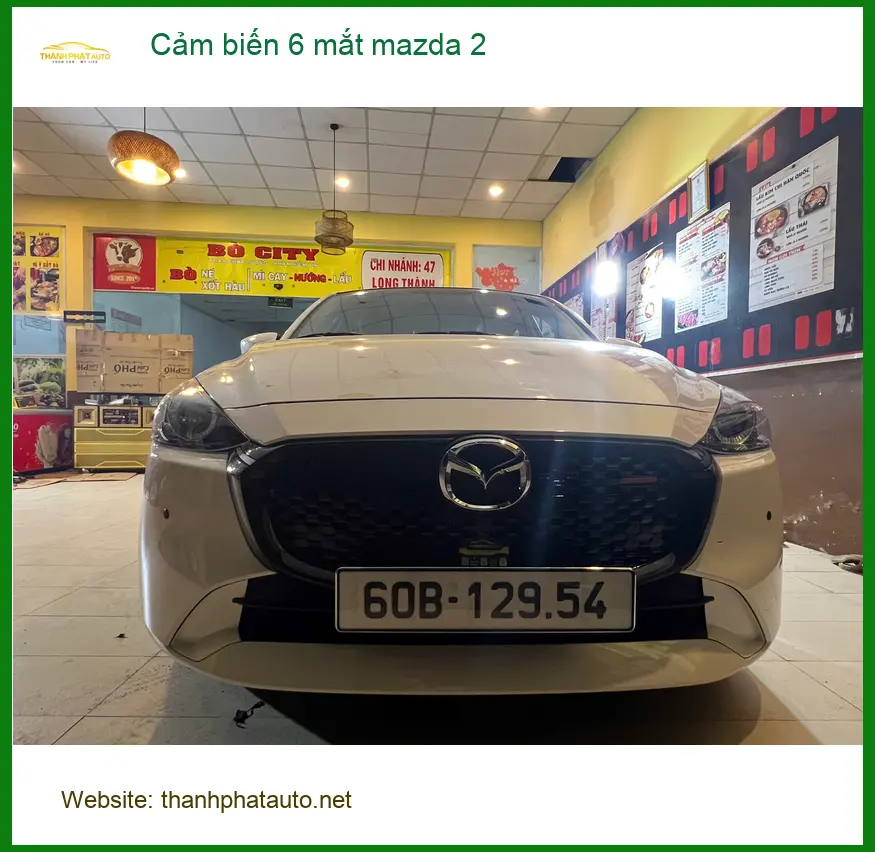 Anh Tấn lắp cảm biến 6 mắt Mazda 2 tại Quận Tân Bình để an toàn khi lùi chuồng ảnh thực tế 2