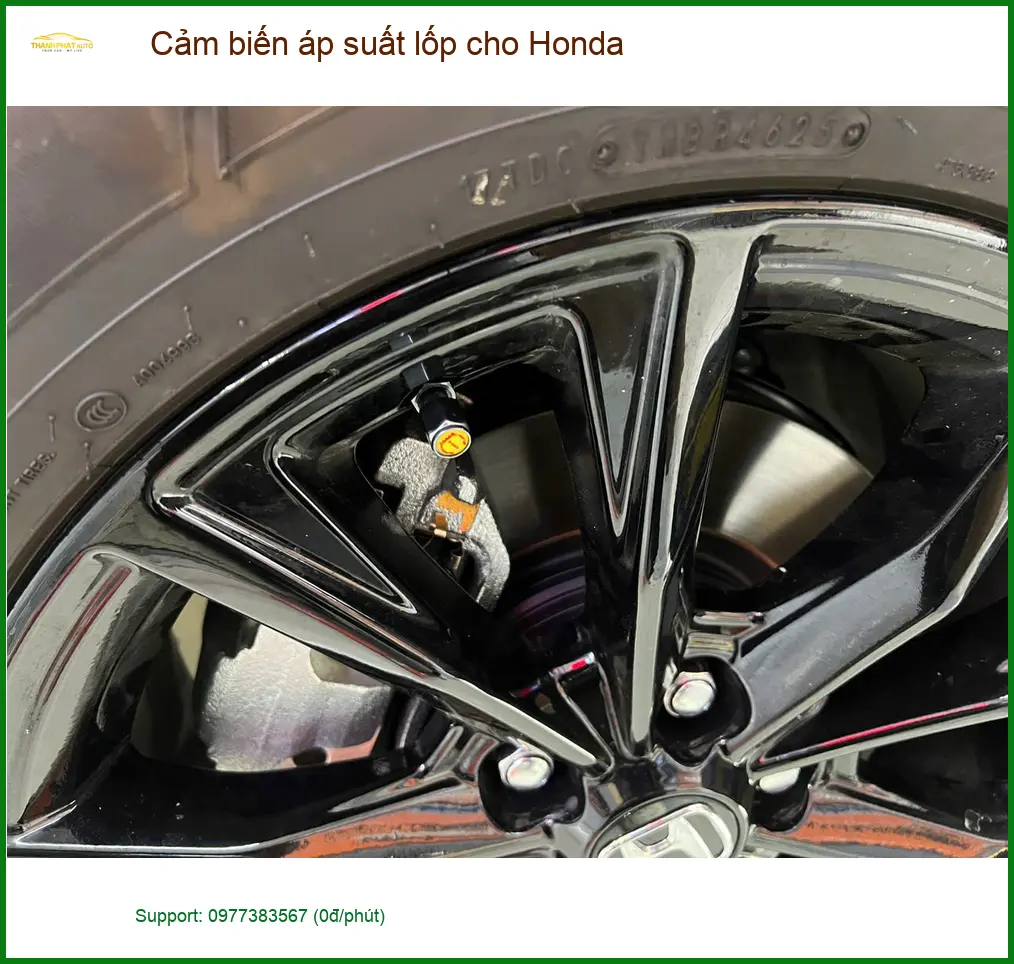 Anh Minh lắp cảm biến áp suất lốp cho Honda CR-V tại Hóc Môn để an tâm khi đi làm mỗi ngày ảnh thực tế 2