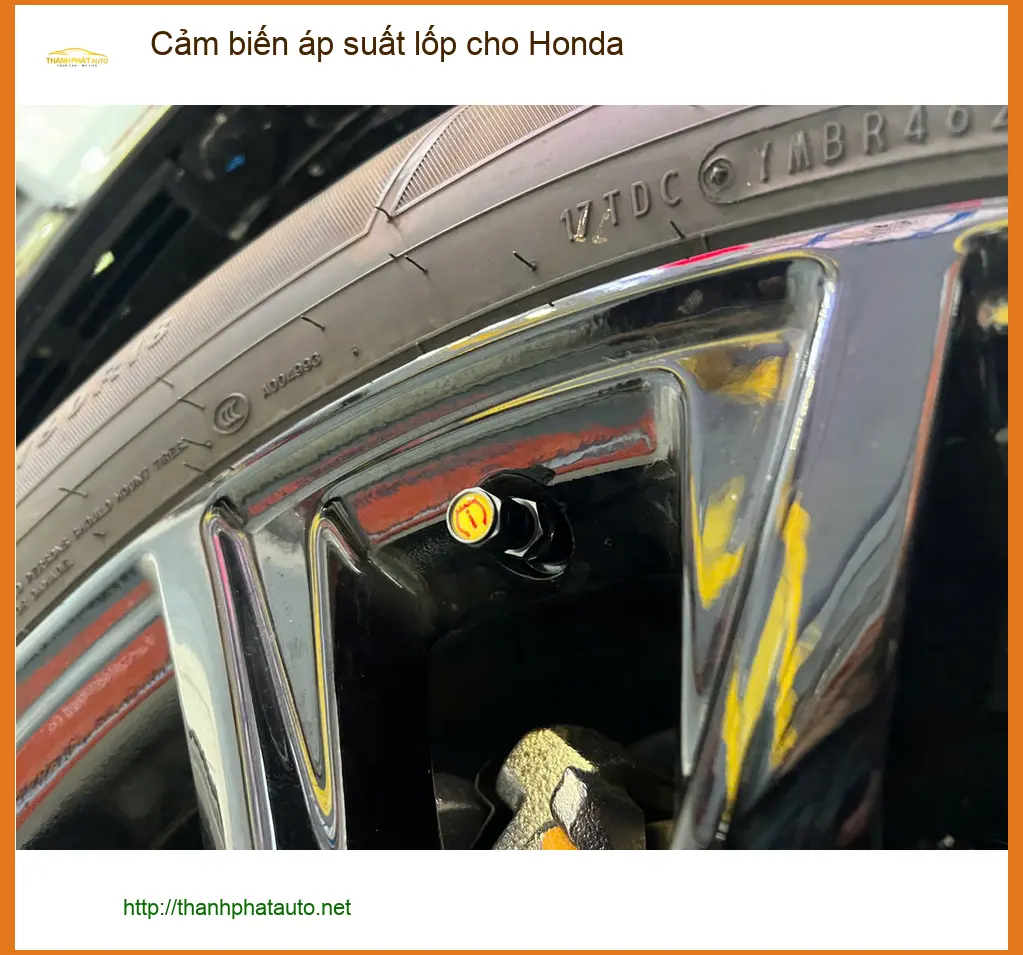 Chú Lâm lắp cảm biến áp suất lốp cho Honda CRV tại Quận 3 để an tâm lái xe ảnh thực tế 4
