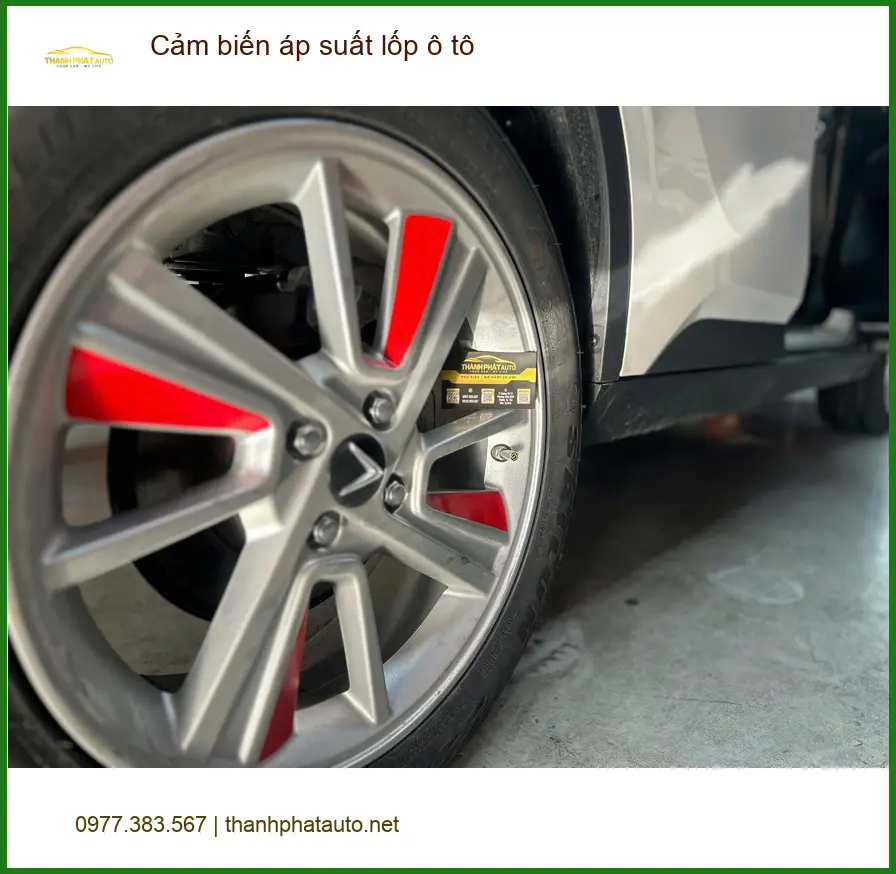 Cô Thảo lắp cảm biến áp suất lốp ô tô Suzuki XL7 ở Quận 2 ảnh thực tế 4