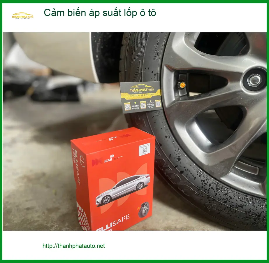 Chú Lâm lắp cảm biến áp suất lốp ô tô cho Hyundai SantaFe ở Quận 5 ảnh thực tế 4