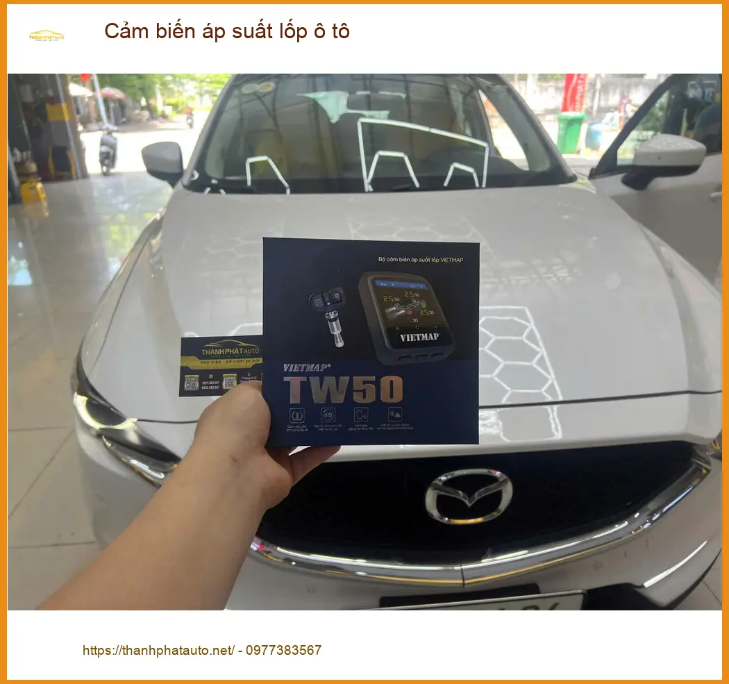 Anh Khang lắp cảm biến áp suất lốp Kona ở Tân Bình để đi xa an toàn