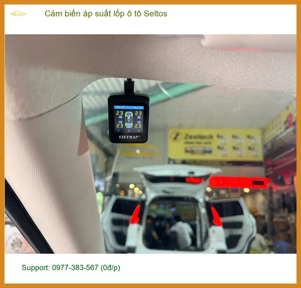 Anh Tấn lắp cảm biến áp suất lốp Seltos chính hãng tại Quận 5 ảnh thực tế 2