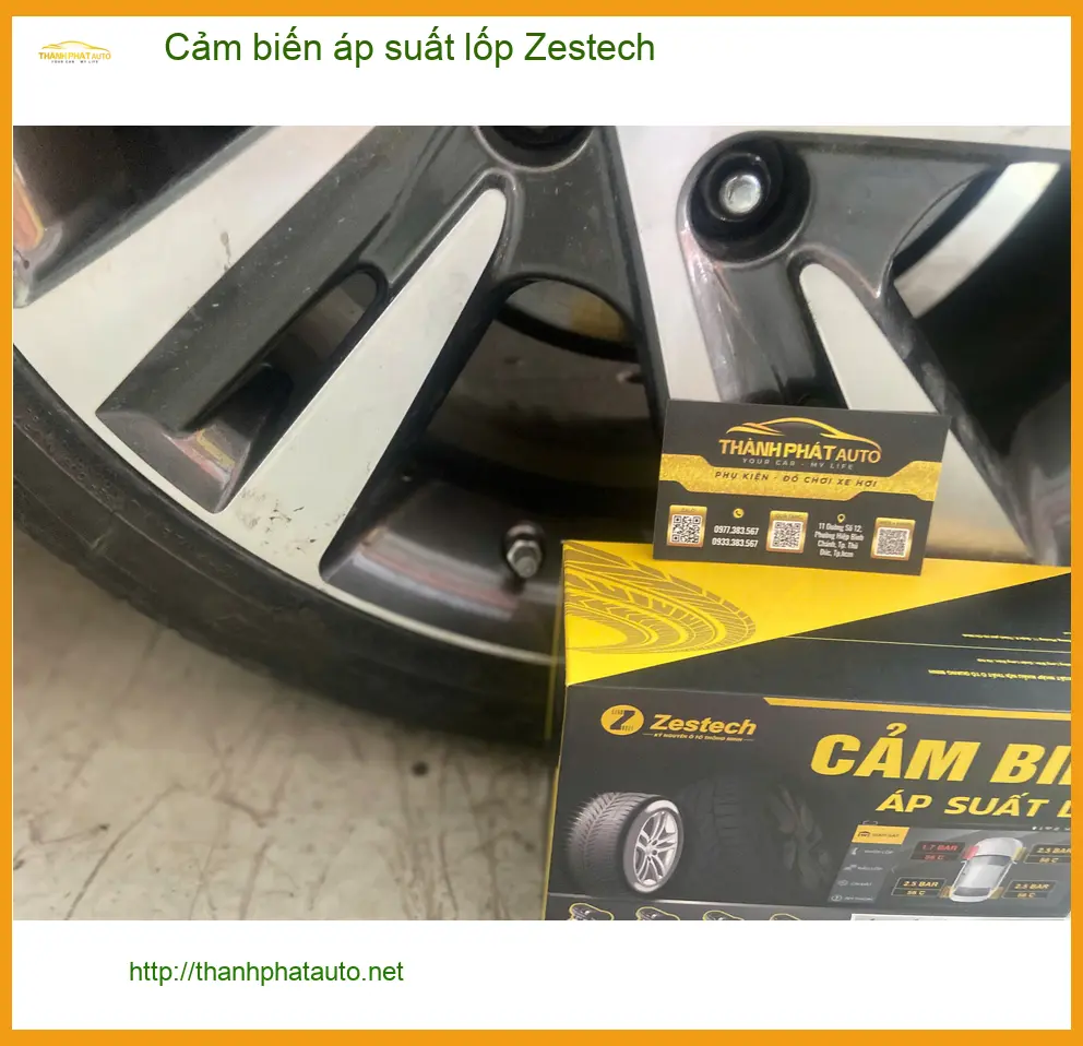 Anh Quang Minh lắp Cảm biến áp suất lốp Zestech tại Quận 6 cho Creta ảnh thực tế 4