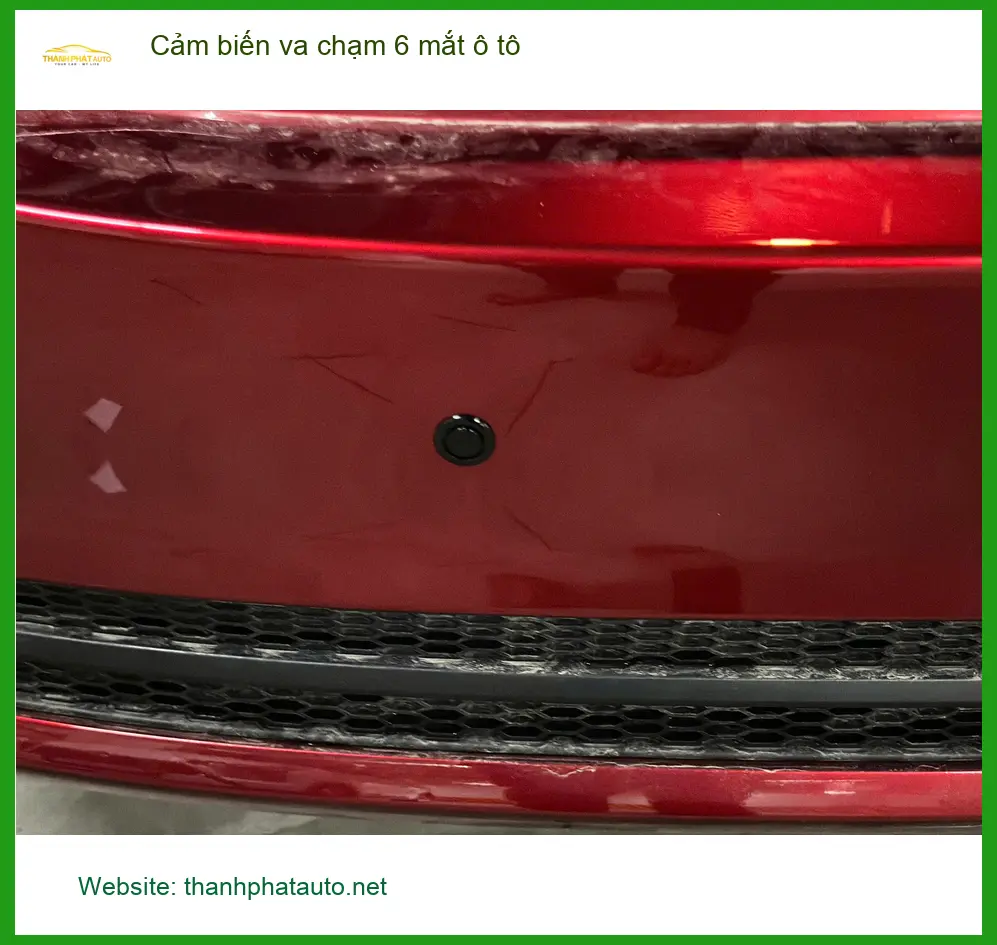 Chị Vân lắp cảm biến va chạm 6 mắt ô tô Ford Everest Quận Gò Vấp. ảnh thực tế 2