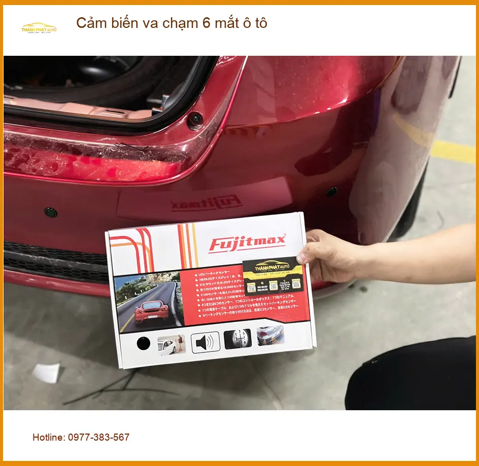 Chị Vân lắp cảm biến va chạm 6 mắt ô tô Ford Everest Quận Gò Vấp. ảnh thực tế 3