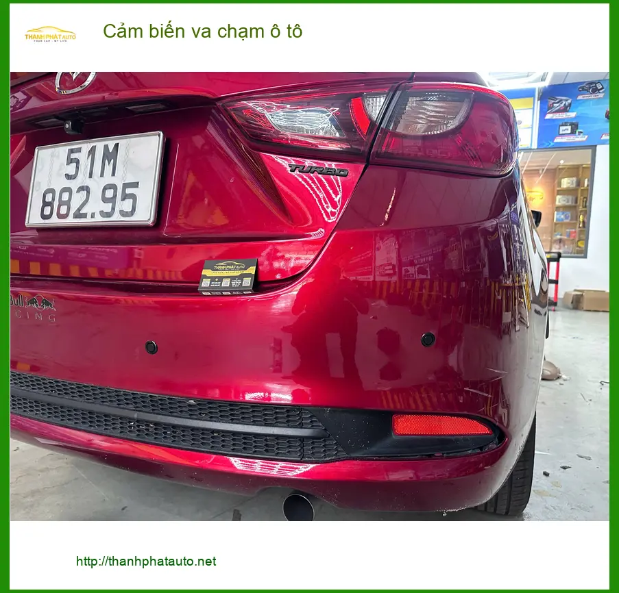 Anh Khải lắp cảm biến va chạm ô tô cho Honda CRV tại Hóc Môn để lùi xe an toàn hơn ảnh thực tế 4