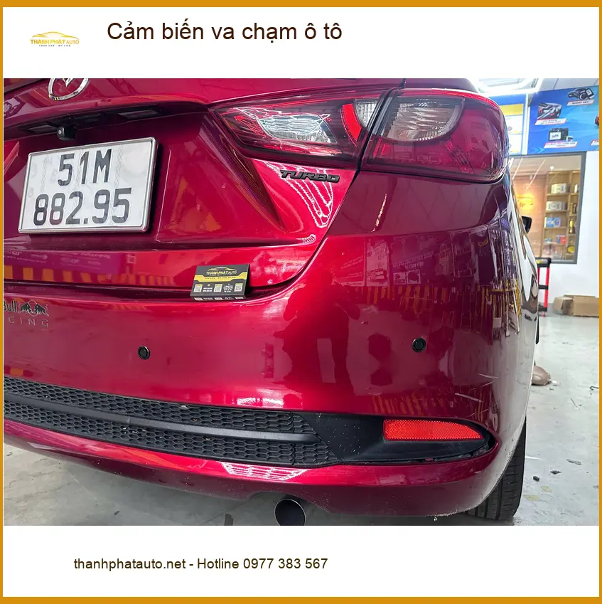 Anh Duy lắp cảm biến va chạm ô tô cho Mazda 3 tại Quận Phú Nhuận để an tâm đỗ xe ảnh thực tế 3