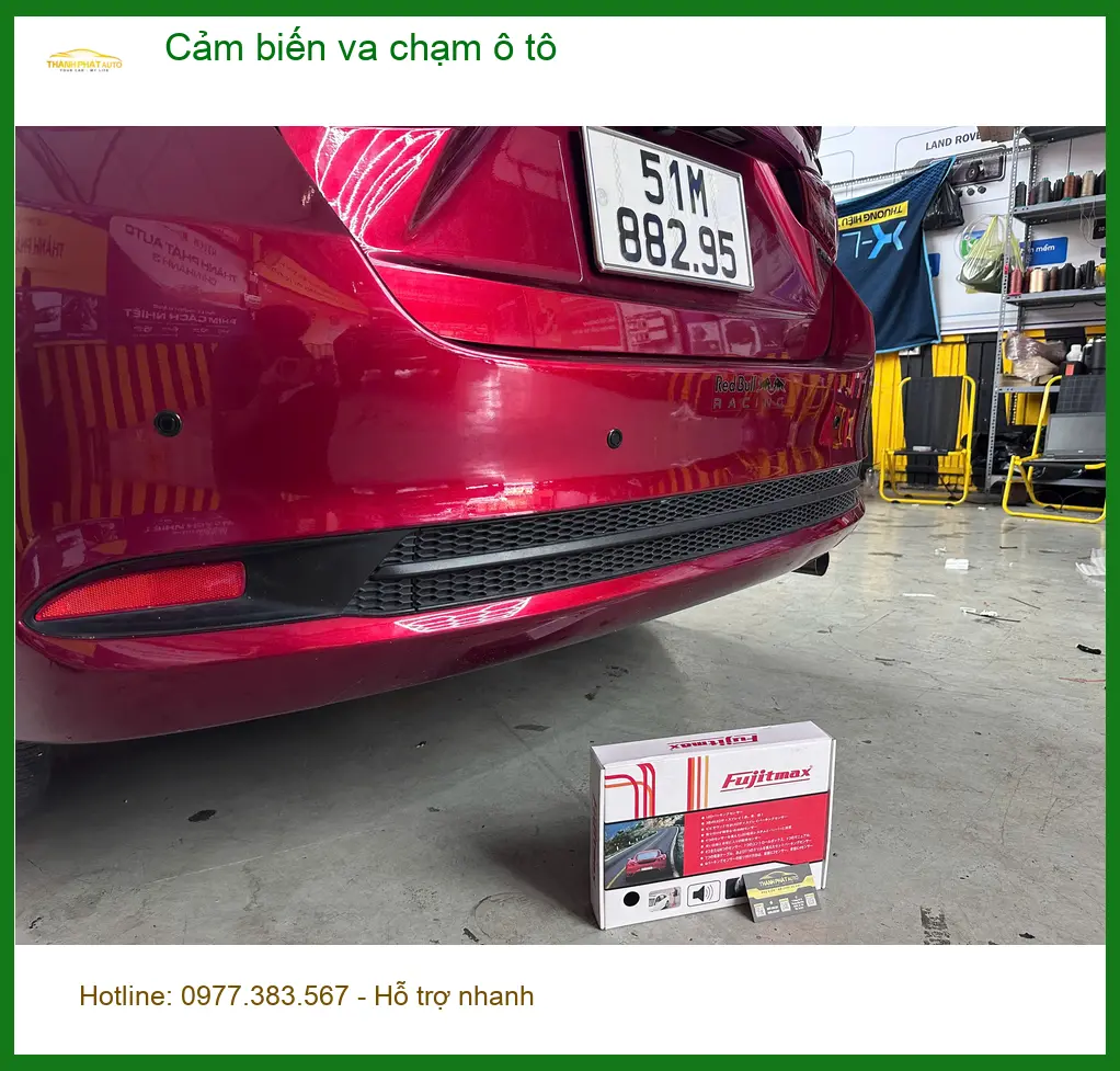 Anh Duy lắp cảm biến va chạm ô tô cho Mazda 3 tại Quận Phú Nhuận để an tâm đỗ xe ảnh thực tế 5