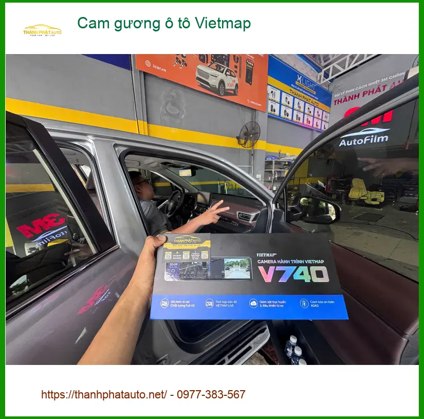 Chị Lan Anh lắp cam gương Vietmap cho Honda HR-V tại Quận Thủ Đức để lùi xe an toàn hơn ảnh thực tế 4