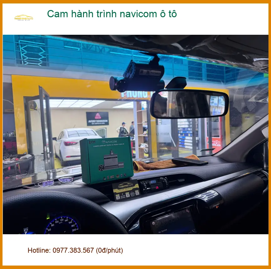 Chú Phiệt lắp cam hành trình Navicom ô tô cho Honda CRV tại Quận 2