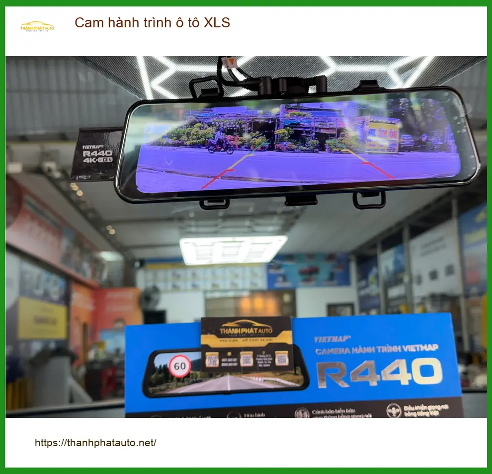 Chị Bích lắp Cam hành trình ô tô XLS cho Hyundai Accent tại Quận 9 uy tín giá tốt