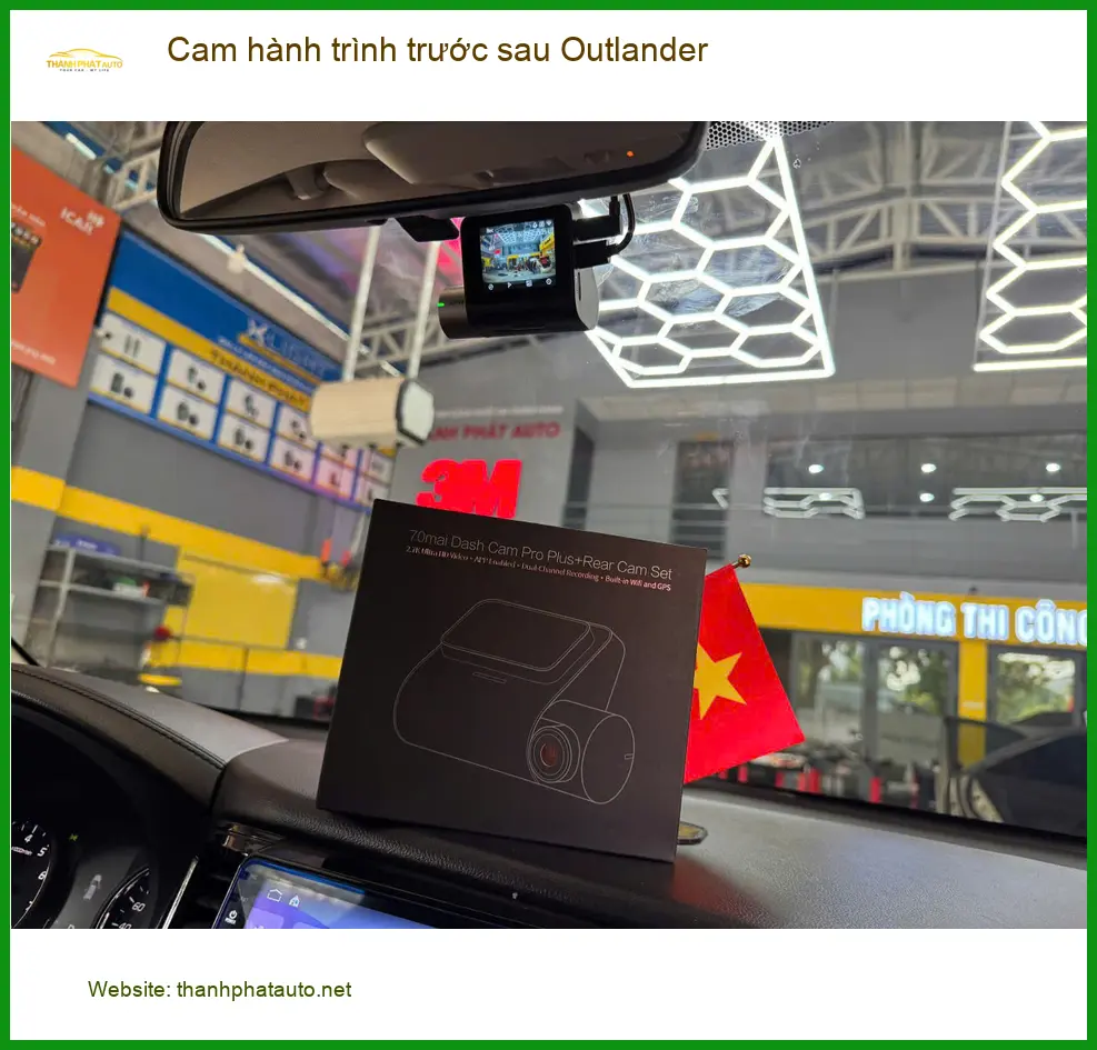 Anh Hưng lắp Cam hành trình trước sau Outlander tại Quận Bình Tân