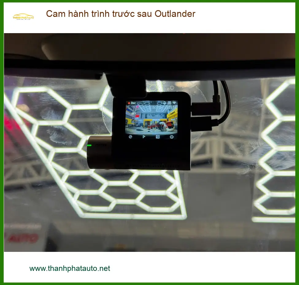 Anh Hưng lắp Cam hành trình trước sau Outlander tại Quận Bình Tân ảnh thực tế 2