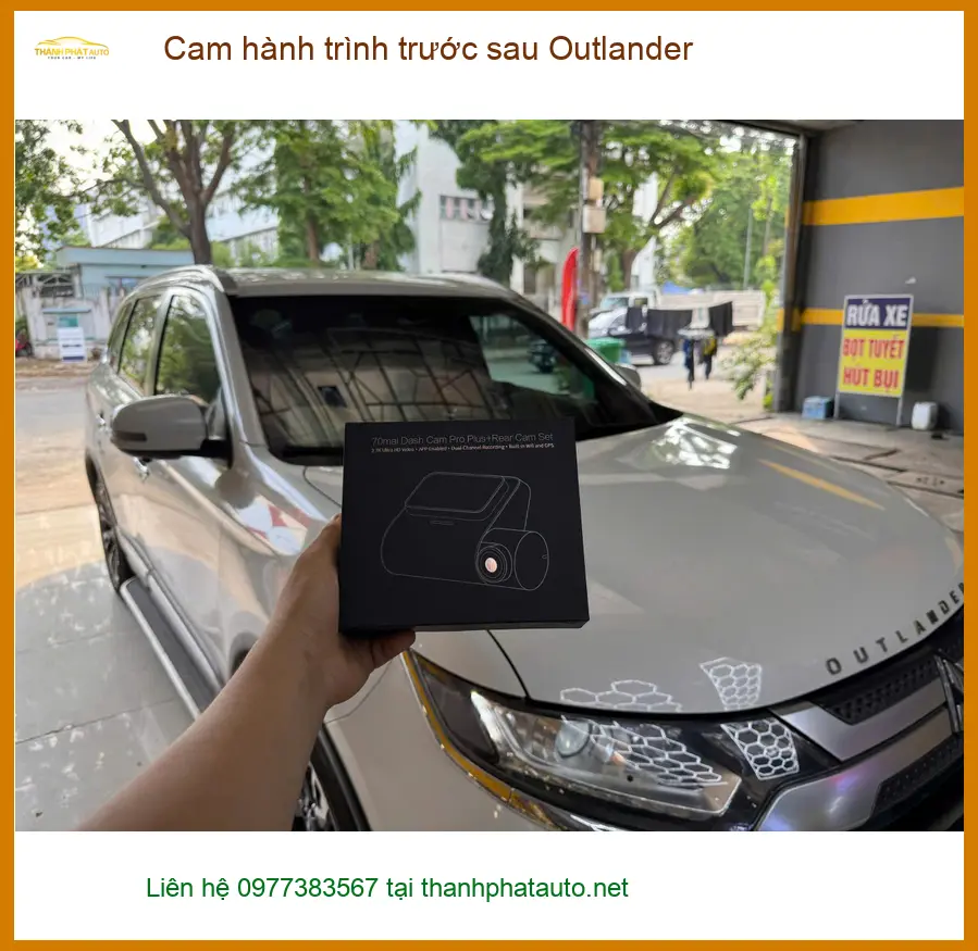 Anh Duy lắp cam hành trình trước sau Outlander tại Quận 1 để an tâm khi di chuyển nội đô ảnh thực tế 3