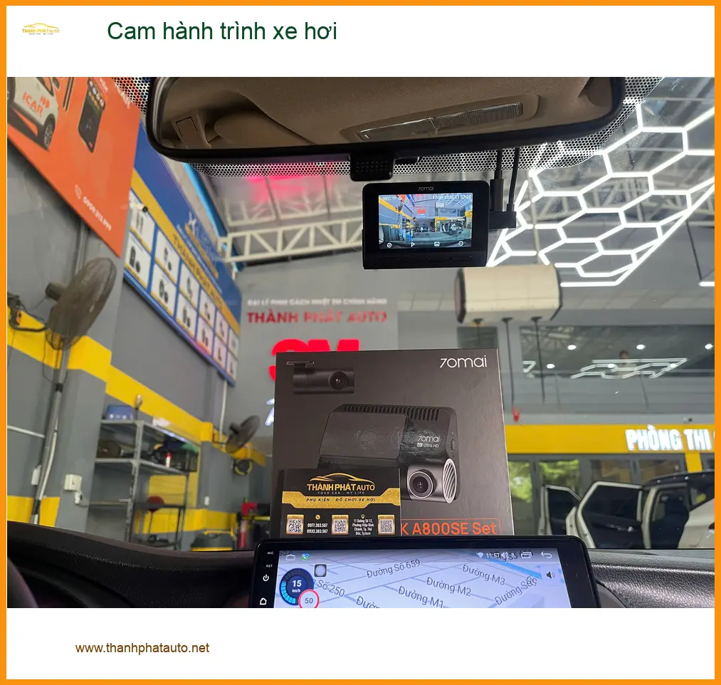 Chú Phước lắp cam hành trình xe hơi cho Kia K3 ở Quận Tân Bình để tránh va chạm. ảnh thực tế 4
