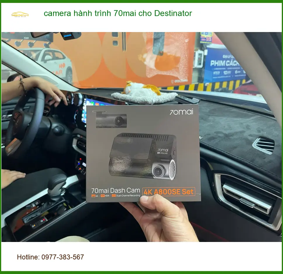 Anh Khang lắp camera hành trình 70mai cho Ford Everest Quận 4 ảnh thực tế 2