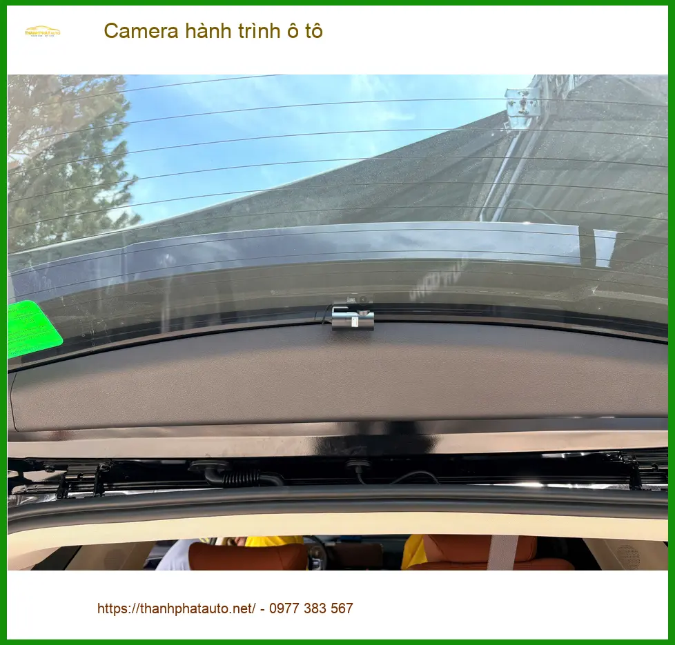 Anh Hưng lắp Camera hành trình ô tô Toyota Vios tại Quận 9 đảm bảo an toàn ảnh thực tế 4