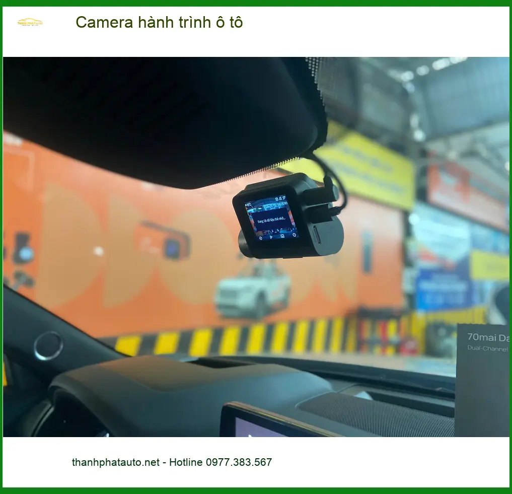 Anh Minh lắp Camera hành trình ô tô cho Mazda 3 tại Quận 12 ảnh thực tế 2