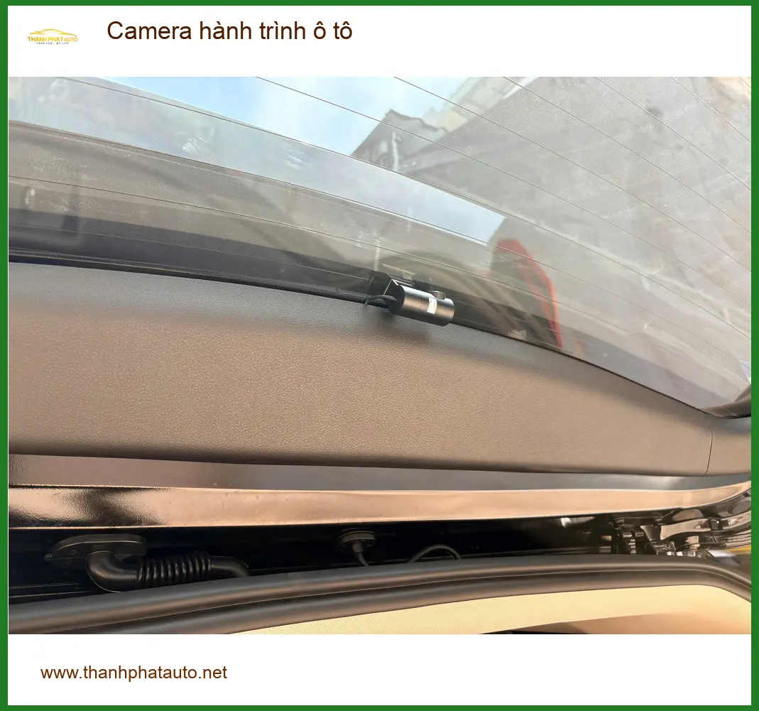 Anh Khải lắp camera hành trình ô tô uy tín Quận 12 cho Mitsubishi Xpander ảnh thực tế 5