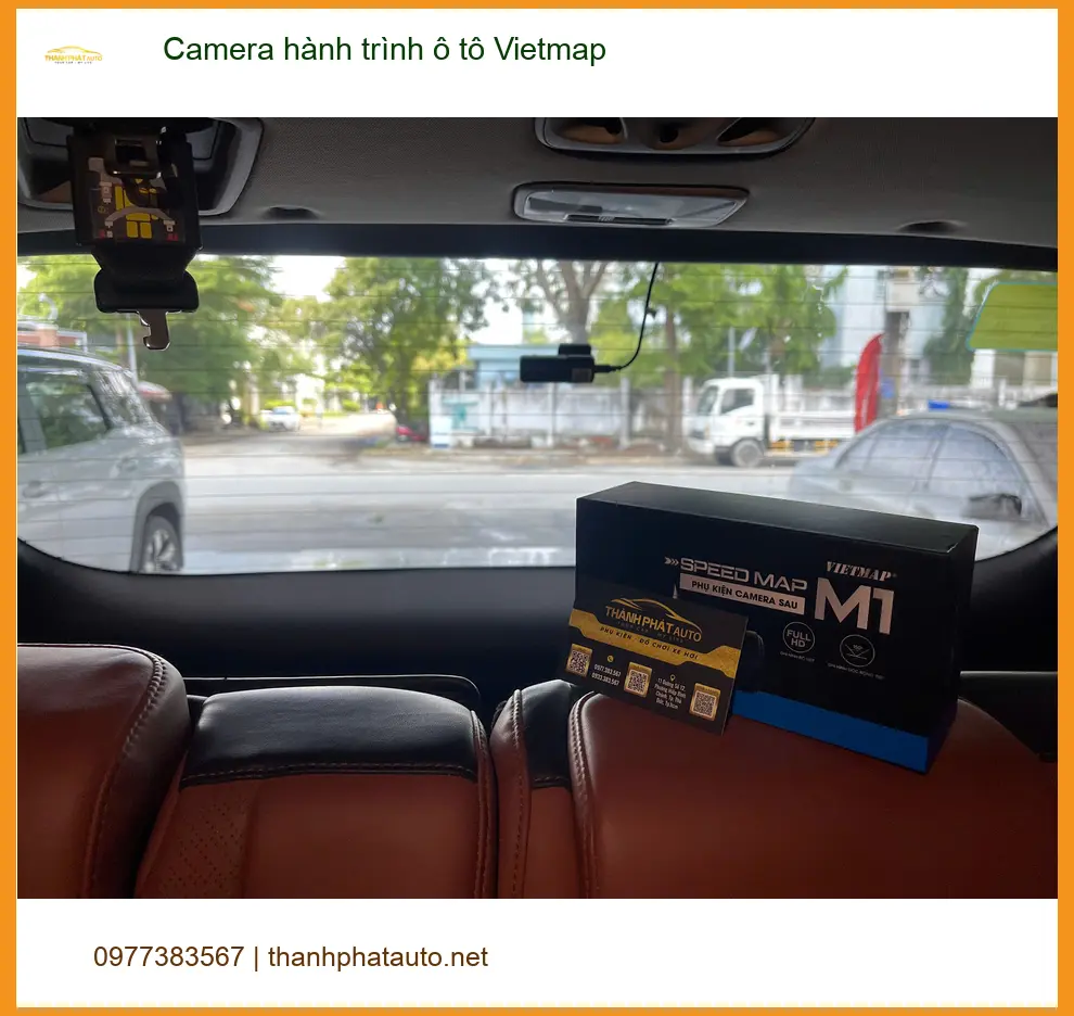 Anh Minh lắp Camera hành trình Vietmap cho Mazda CX-5 tại Gò Vấp