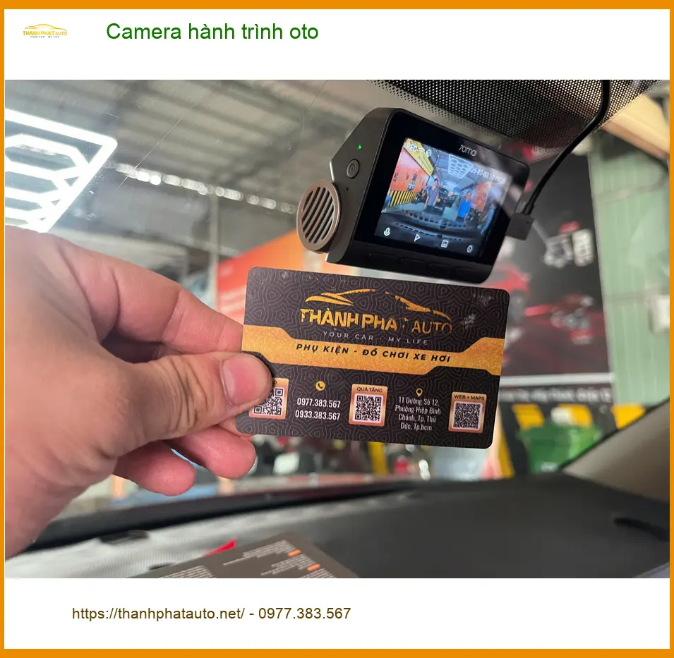 Chị Thư lắp Camera hành trình oto Hyundai Accent chính hãng Quận 5