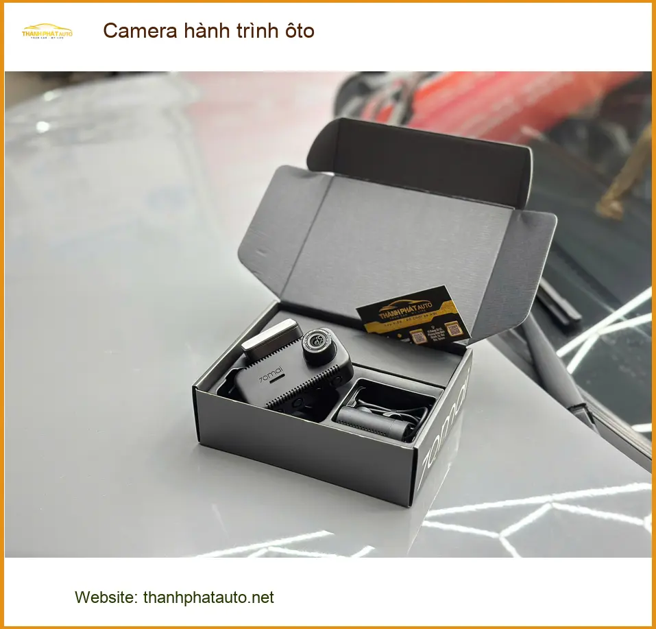Anh Quang lắp camera hành trình ôto Hyundai Accent tại Quận 12 uy tín ảnh thực tế 3