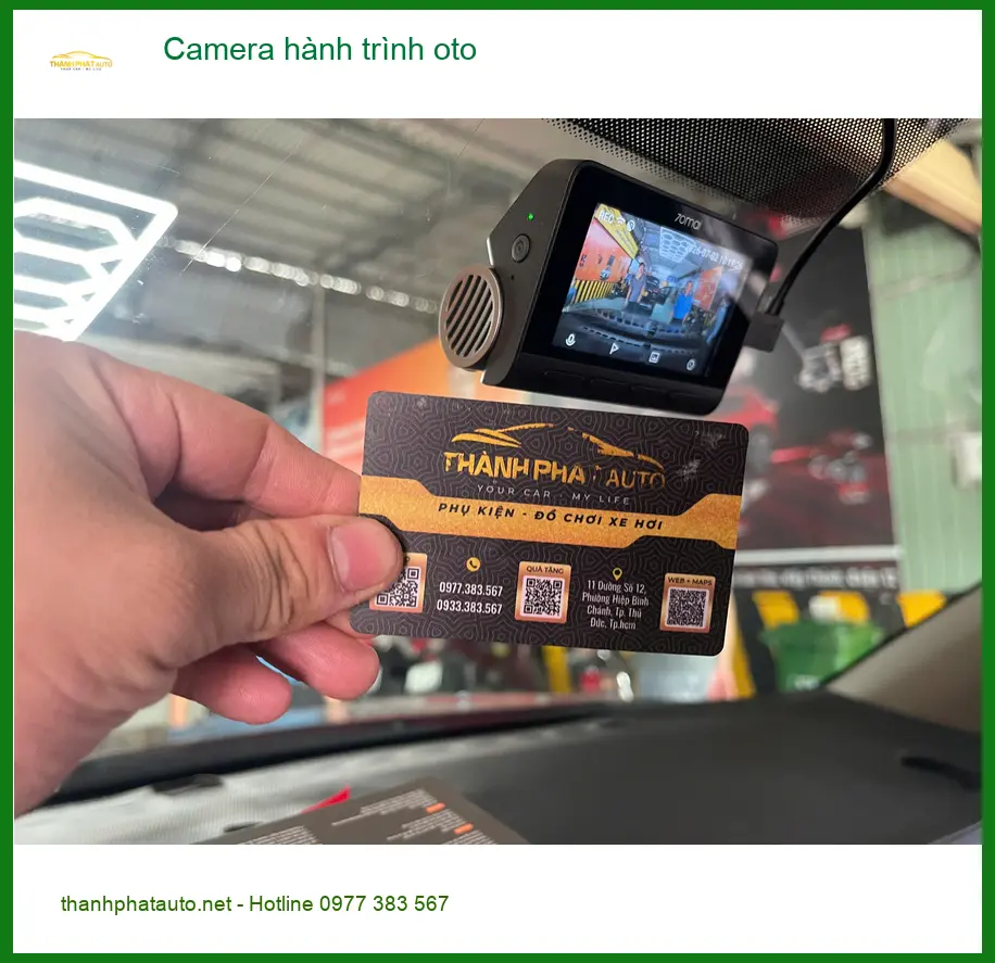 Anh Nhật lắp camera hành trình oto cho Kia K3 tại Quận 12 để ghi lại hành trình rõ nét hơn