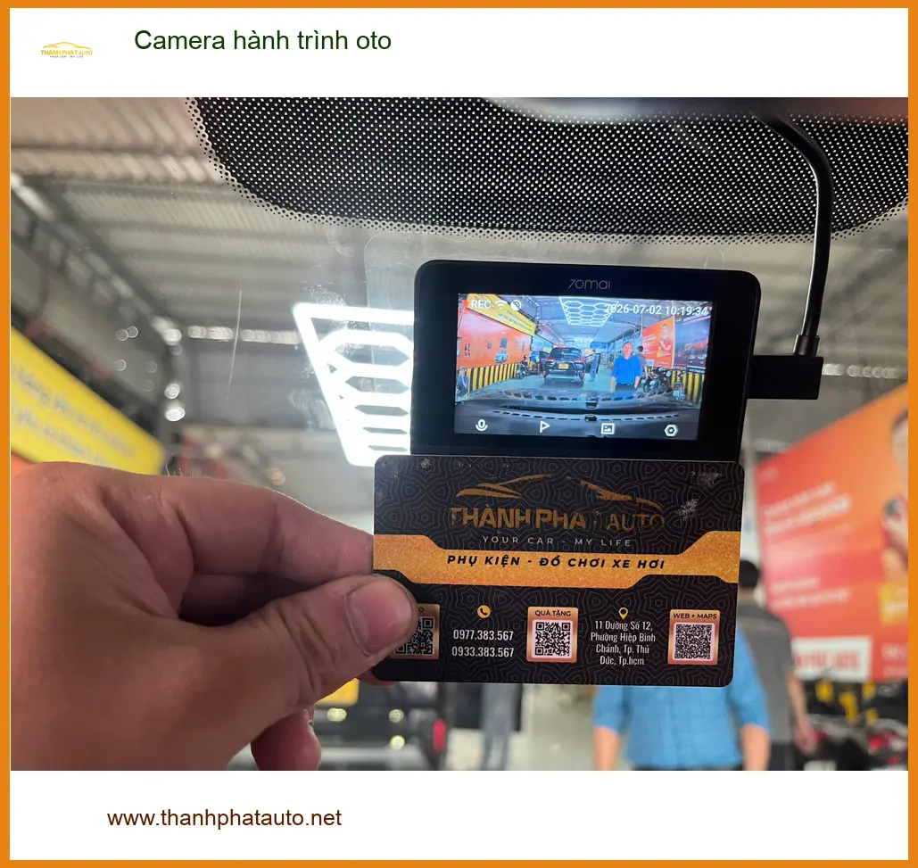 Anh Nhật lắp camera hành trình oto cho Kia K3 tại Quận 12 để ghi lại hành trình rõ nét hơn ảnh thực tế 2