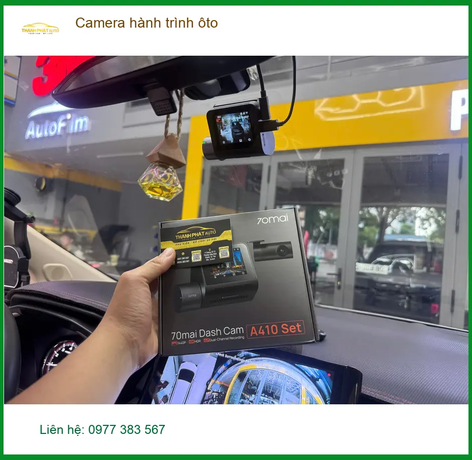 Anh Khoa lắp Camera hành trình ô tô Toyota Camry tại Hóc Môn ảnh thực tế 3