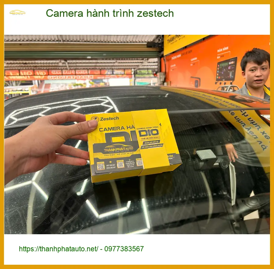 Chị Mai lắp Camera hành trình Zestech chính hãng cho VinFast Lux A tại Quận Thủ Đức ảnh thực tế 2
