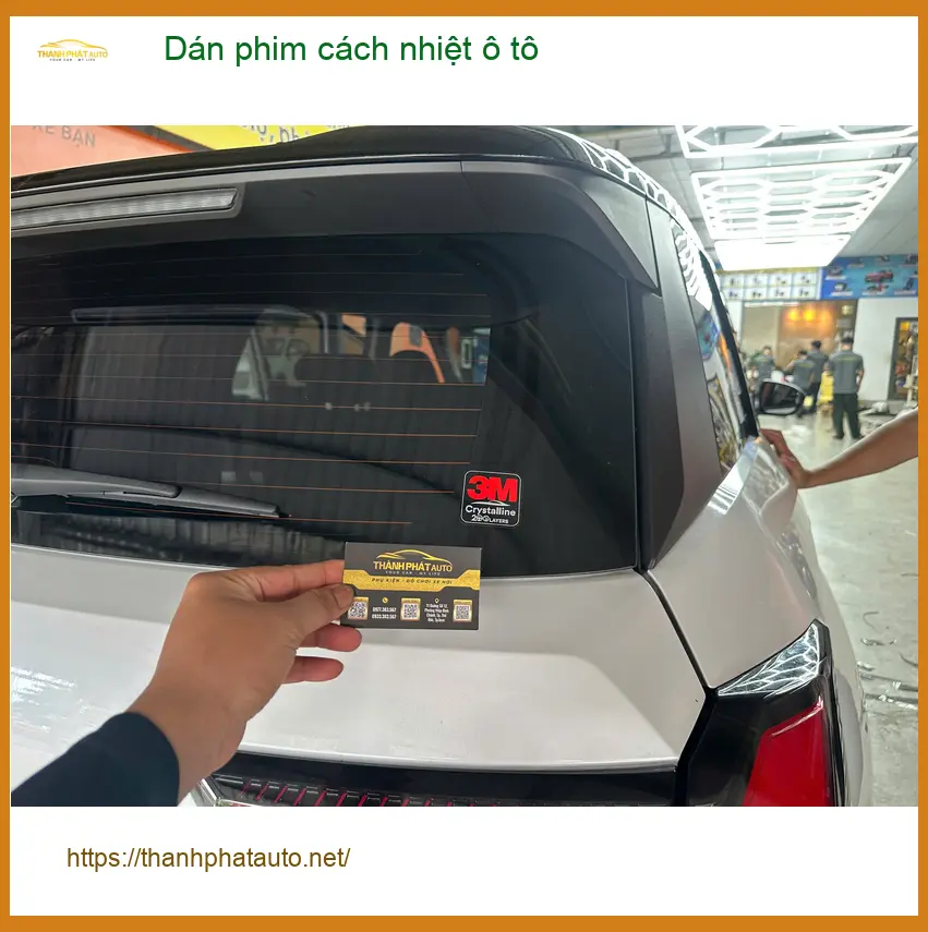 Chị Thảo dán phim cách nhiệt ô tô Hyundai Creta chống nóng hiệu quả tại Cần Giờ ảnh thực tế 2