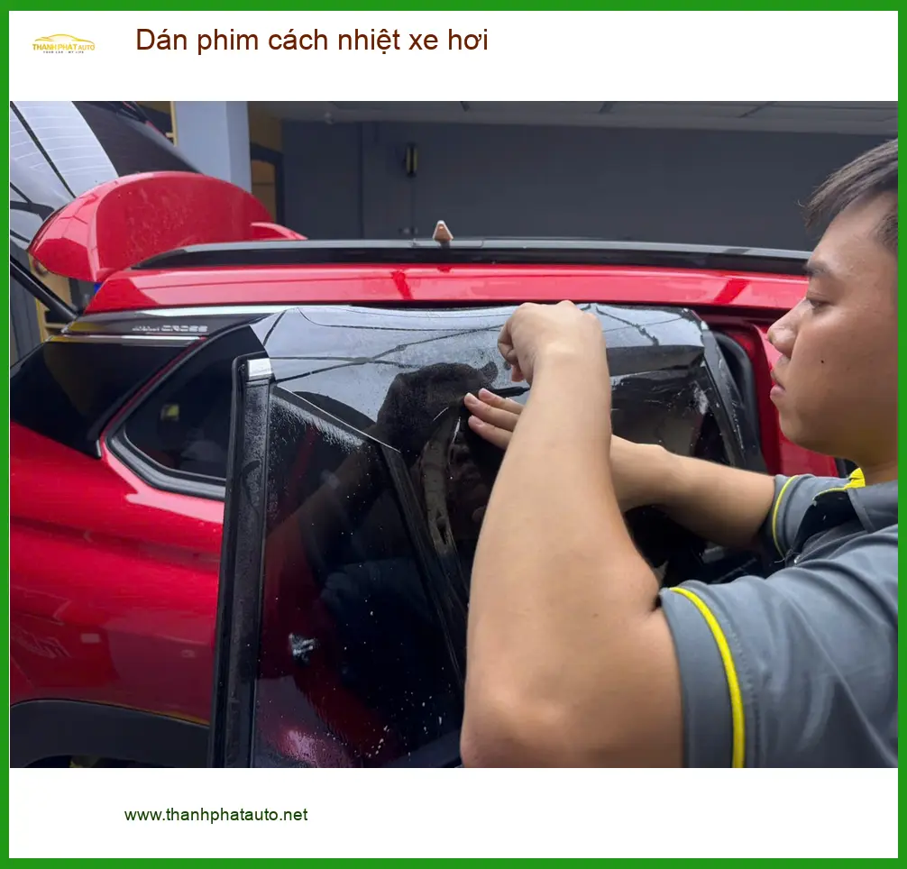 Anh Tùng dán phim cách nhiệt xe hơi Hyundai Accent tại Cần Giờ tránh nắng gắt ảnh thực tế 3