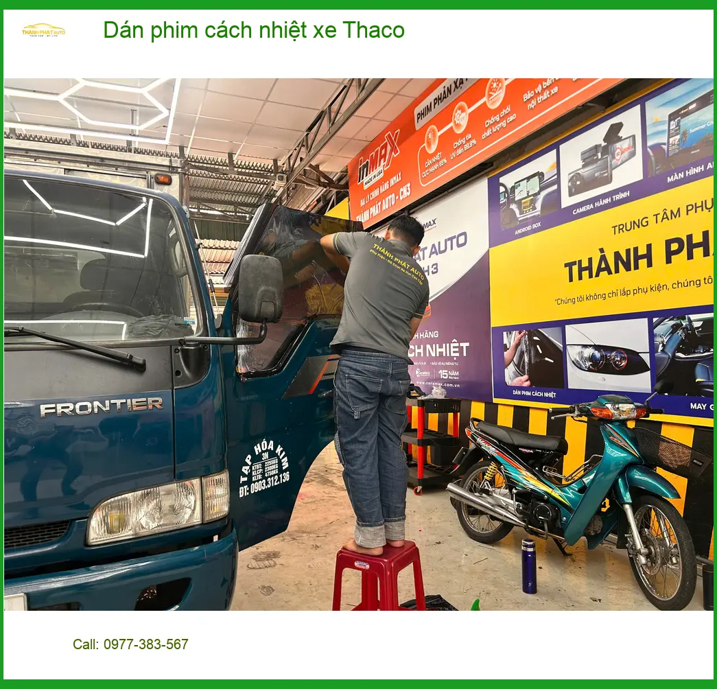 Anh Khải dán phim cách nhiệt xe Thaco Towner tại Quận 6 để chống nóng mùa hè ảnh thực tế 2