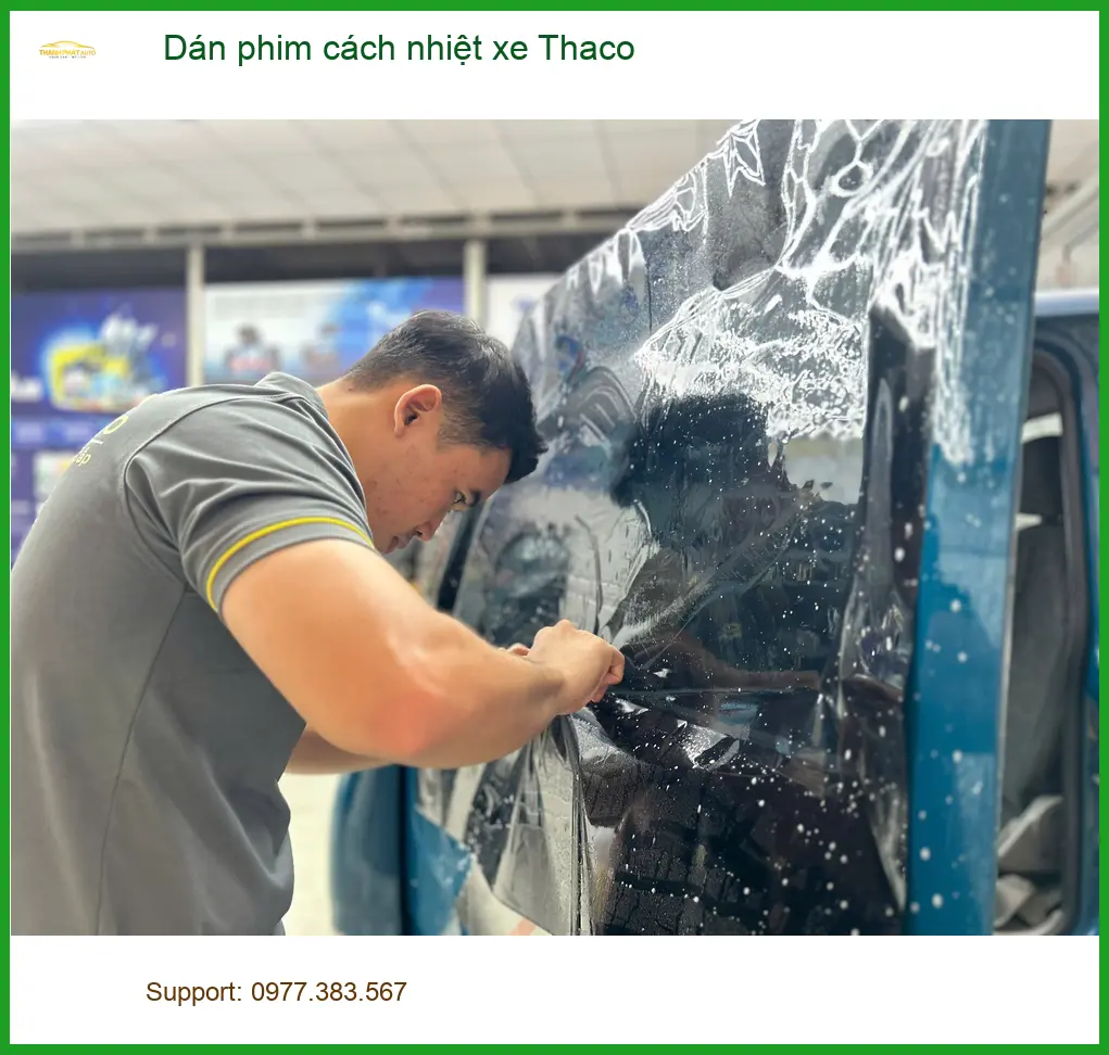 Anh Quang dán phim cách nhiệt xe Thaco tại Quận 7 chống nóng bảo vệ sức khỏe