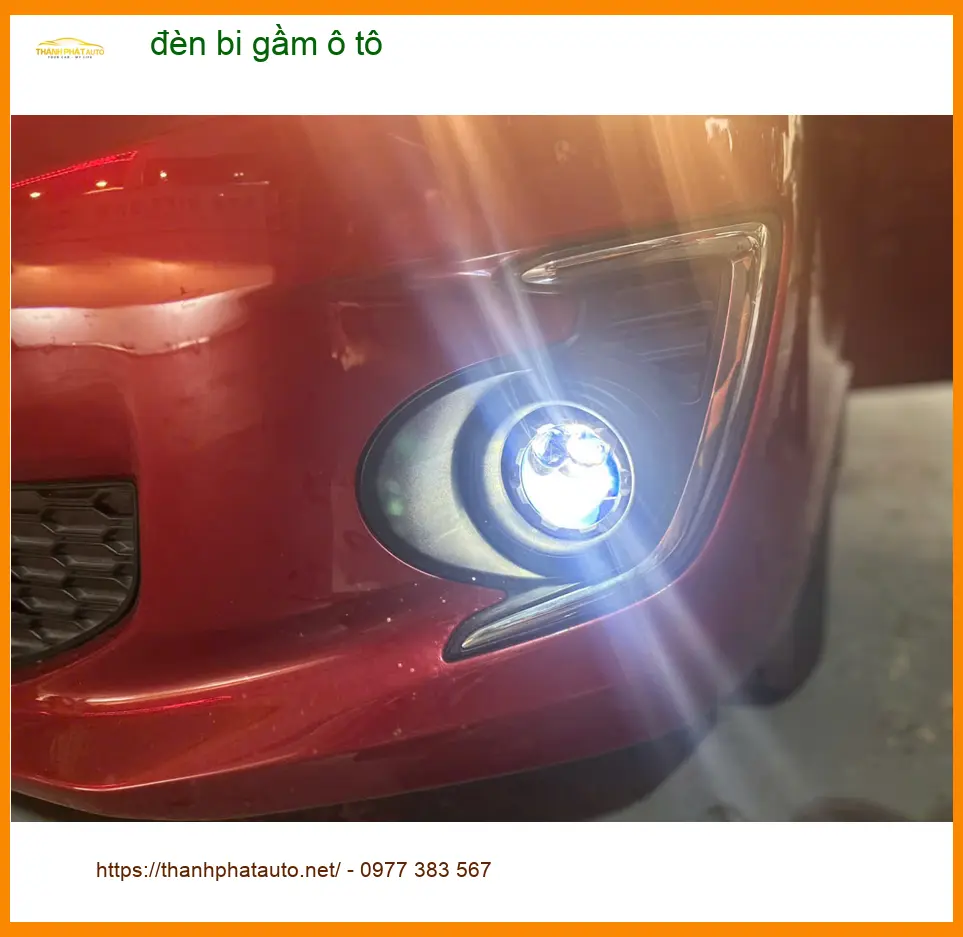 Anh Quang độ đèn bi gầm ô tô Honda CRV tại Quận 2 vì đèn zin kém sáng ảnh thực tế 2
