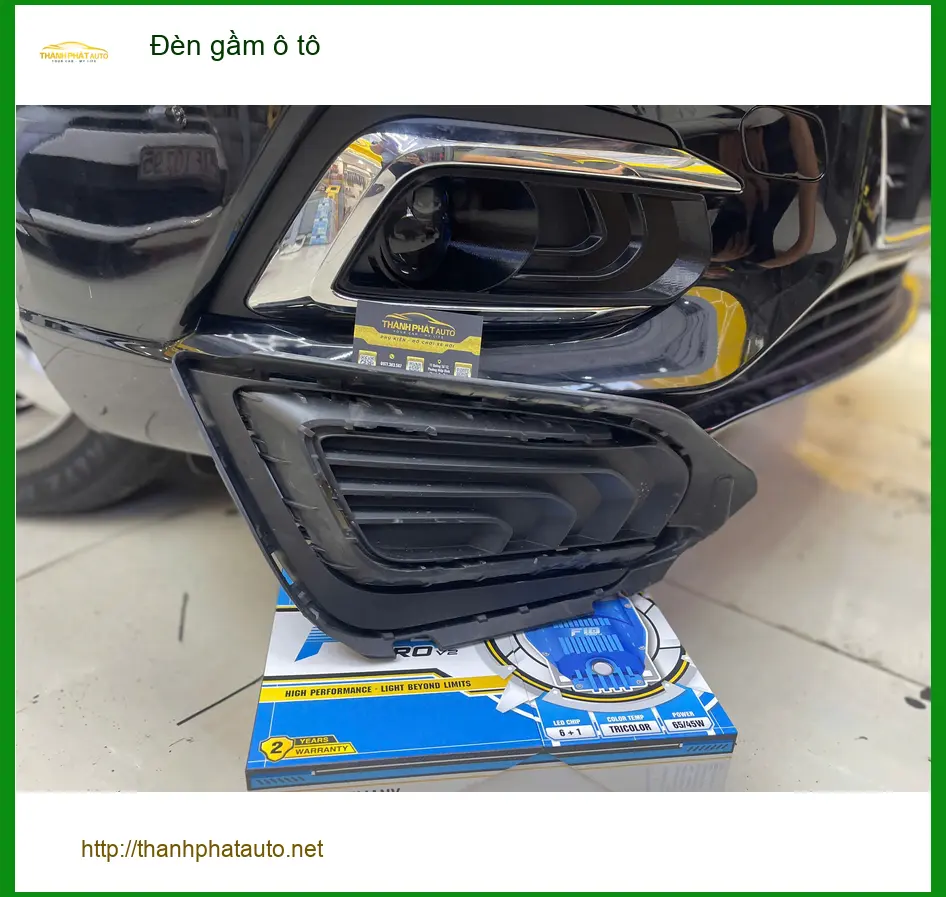 Chị Thanh Trúc độ đèn gầm ô tô Honda Civic Quận 9 lái xe an toàn hơn trong mưa ảnh thực tế 5