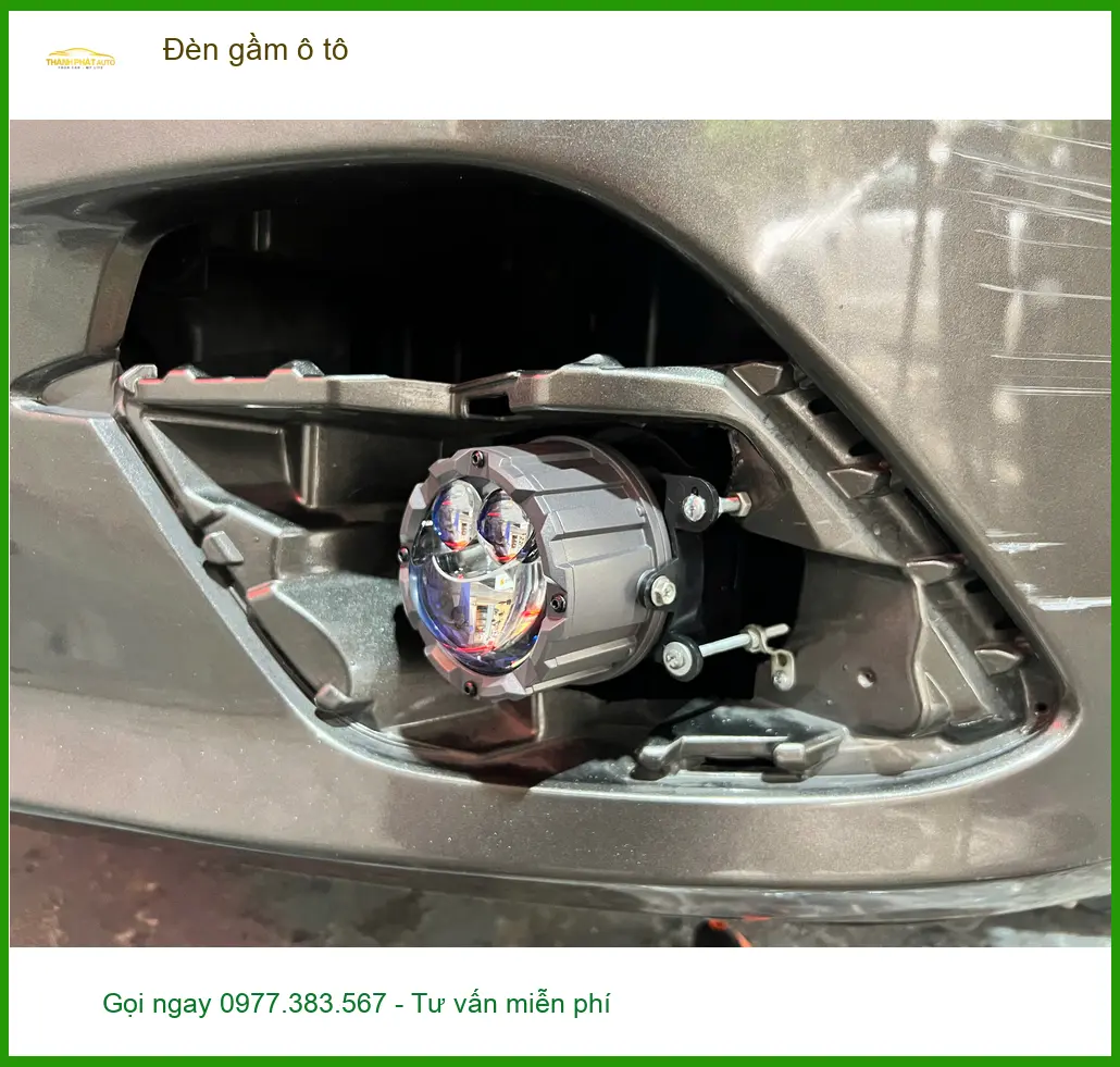 Chú Tùng lắp đèn gầm ô tô Mazda CX-5 tại Quận Tân Phú cải thiện tầm nhìn ảnh thực tế 4