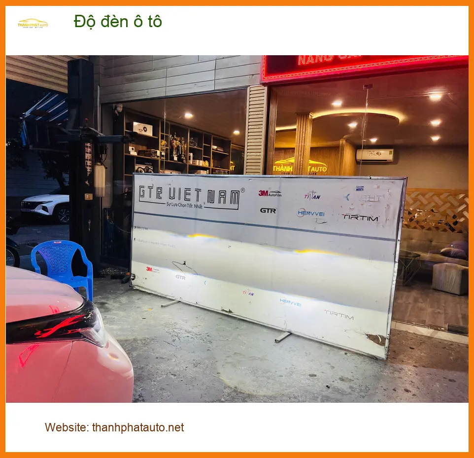 Anh Đức Anh độ đèn ô tô Hyundai Santa Fe vì đèn zin yếu ở Bình Chánh ảnh thực tế 5