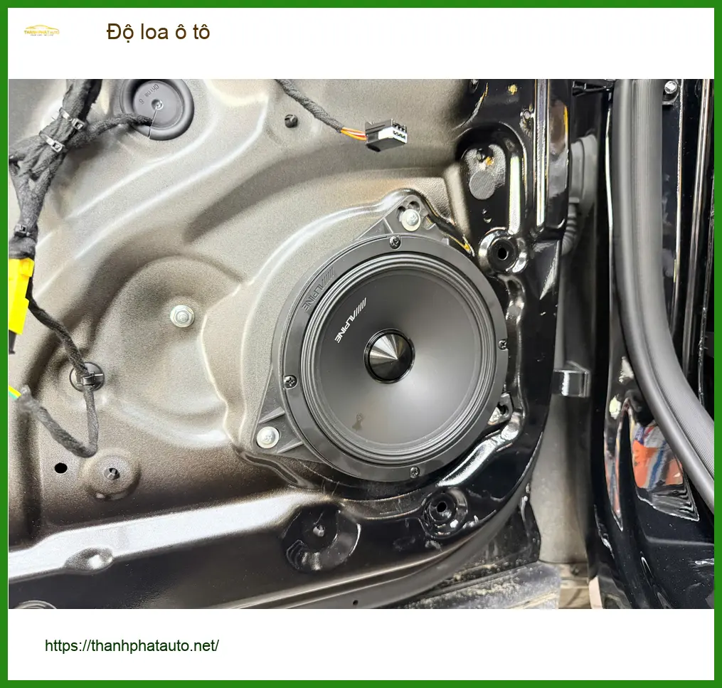 Anh Thành độ loa ô tô cho Honda CRV tại Quận 2 để nghe nhạc chất lượng hơn khi đi làm ảnh thực tế 3