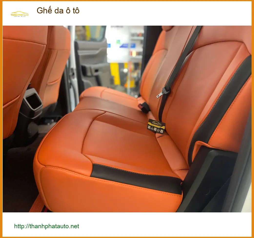 Anh Trọng bọc ghế da ô tô Honda CRV tại Hóc Môn để nội thất sang trọng ảnh thực tế 3