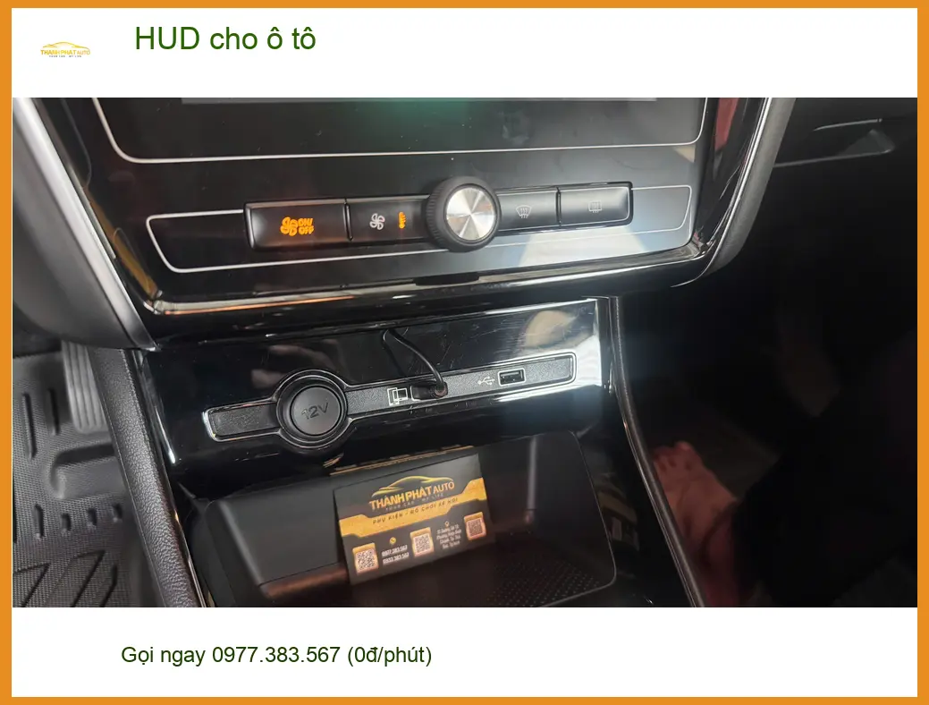 Chú Tiến lắp HUD cho ô tô Toyota Camry tại Hóc Môn để lái xe an toàn hơn ảnh thực tế 2